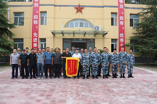 共建臨汾闊步行，軍民聯(lián)誼魚水情